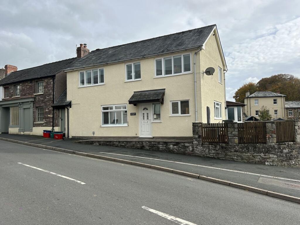 Main image of property: Maendu Street, Brecon, LD3