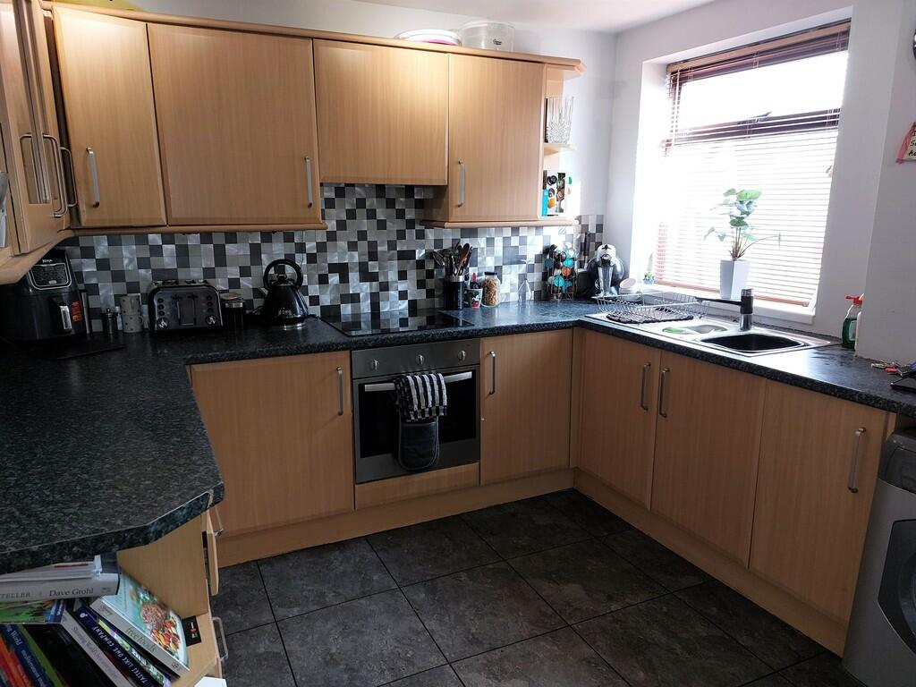 4 bedroom semidetached house for sale in Alexander Drive, Unsworth
