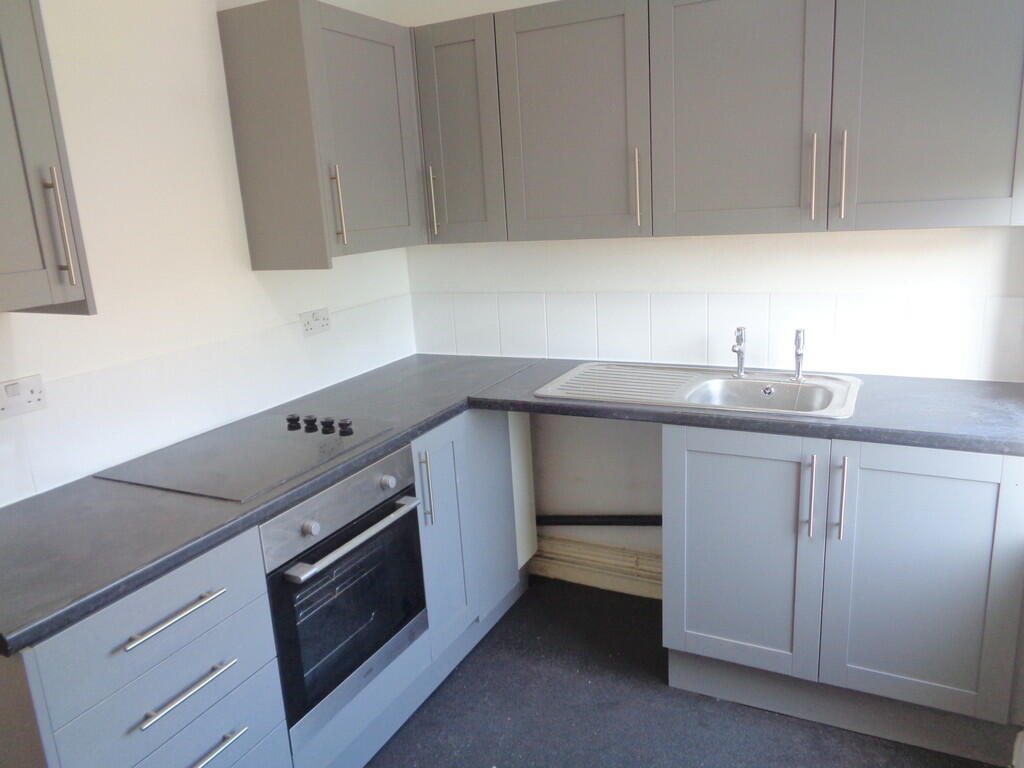 1 bedroom flat for rent in Bury Old Road, Whitefield, M45