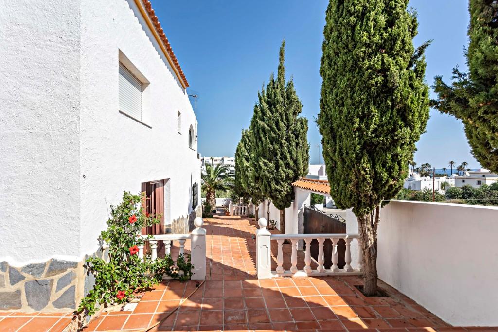 9 bedroom villa for sale in Mojácar, Almería, Andalusia, Spain