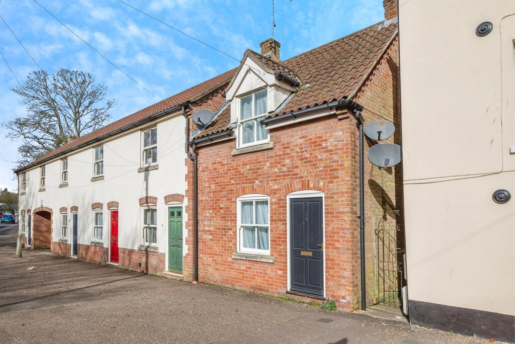 Main image of property: Park Lane, North Walsham