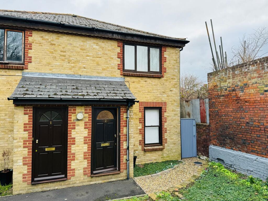 Main image of property: Flat , Lion Yard,  Ospringe Street, Faversham