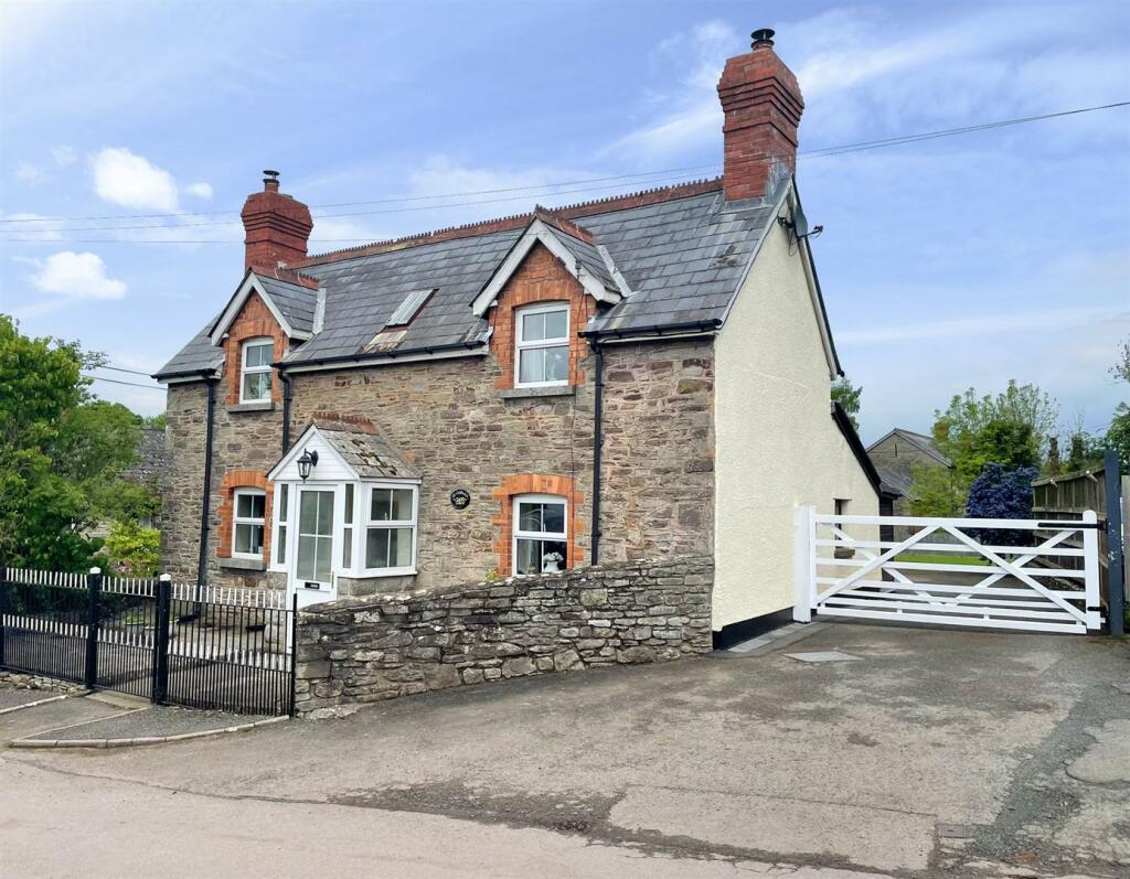 Main image of property: Velindre, Brecon