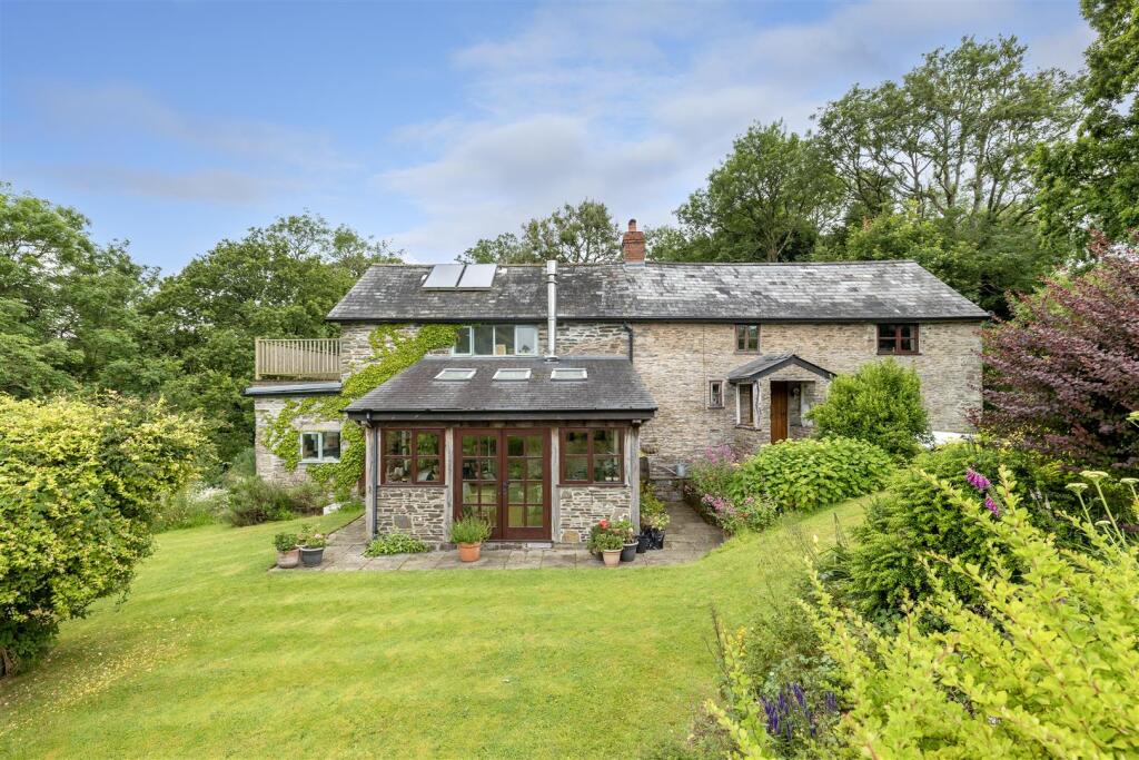 Main image of property: Llanbadarn-Y-Garreg, Builth Wells