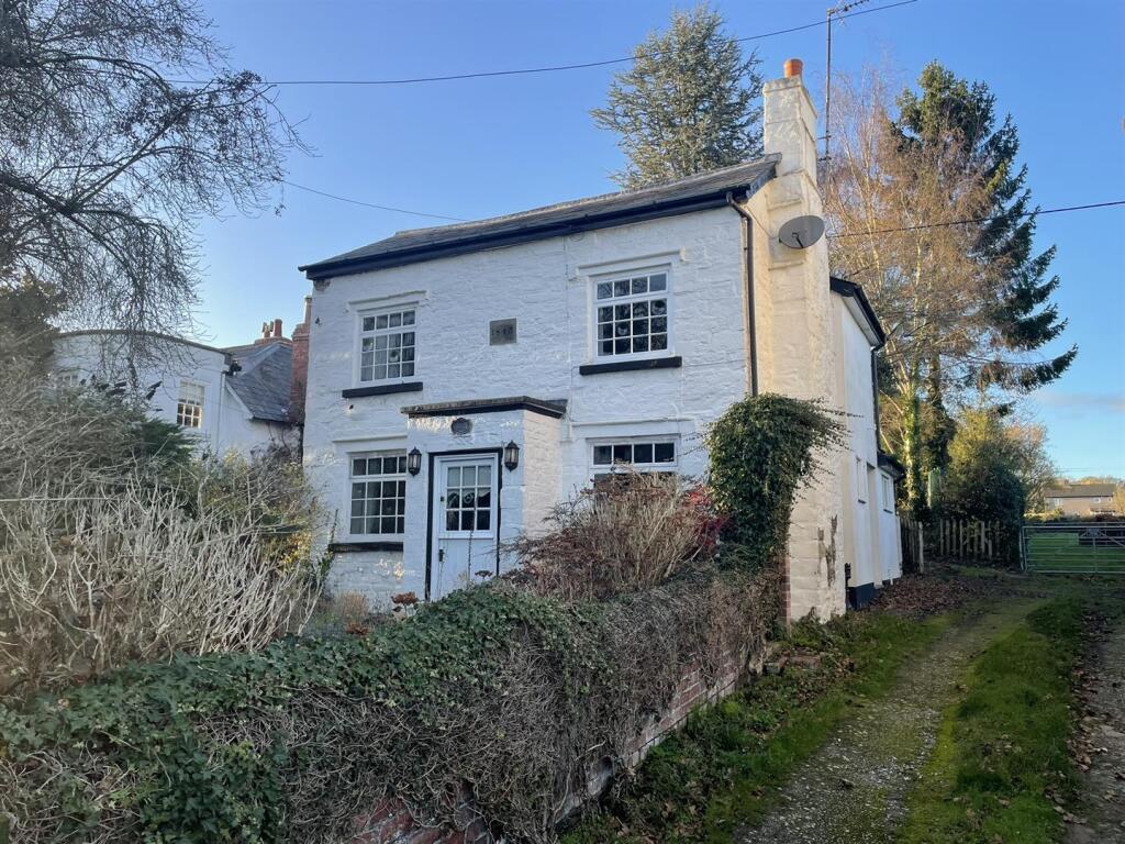 Main image of property: Lyonshall, Kington