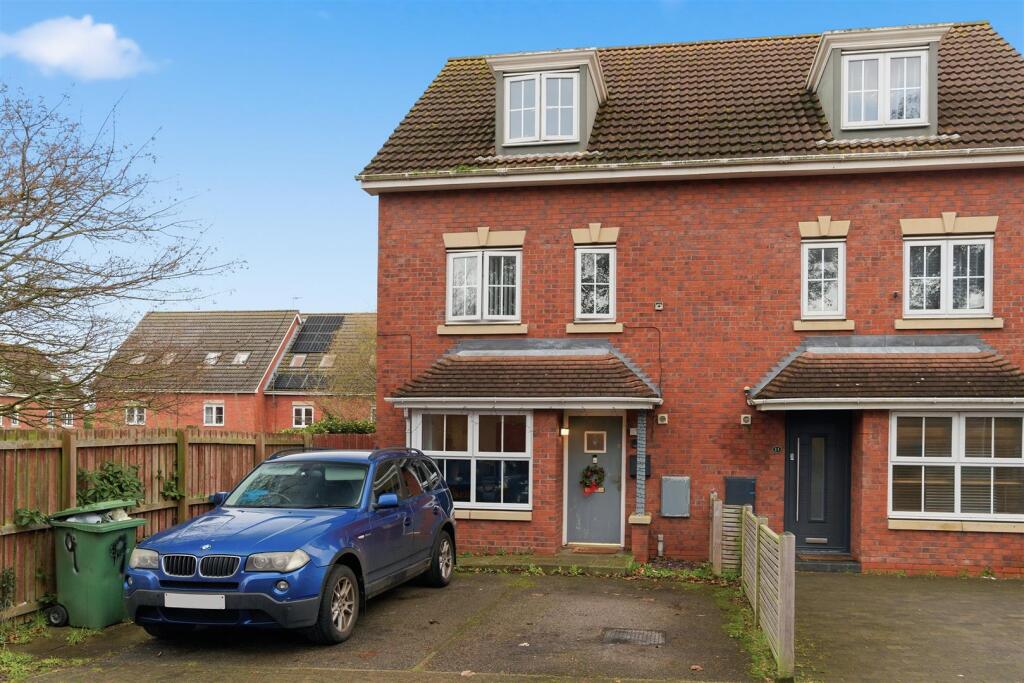 Main image of property: 9, Cooks Gardens, Keyingham, East Riding Of Yorksh