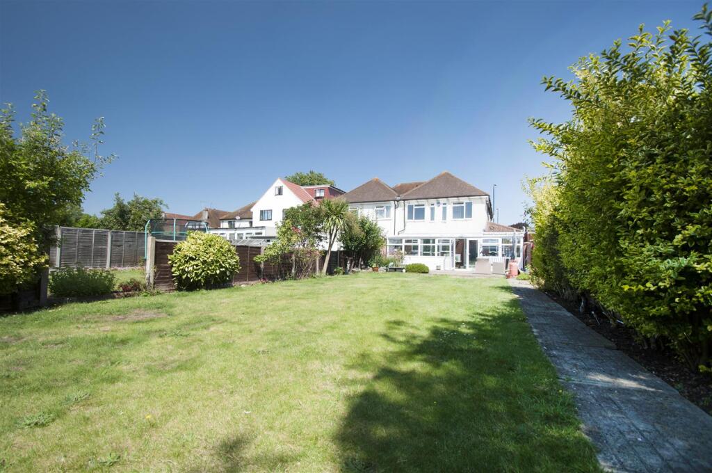 Main image of property: London Road, Slough