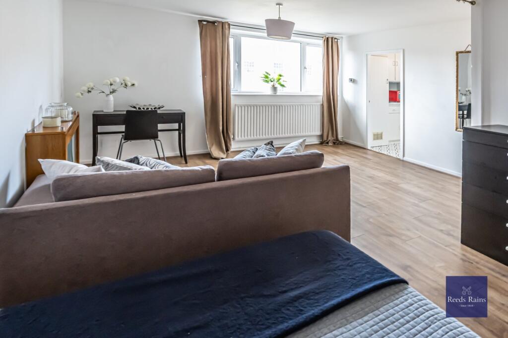 Main image of property: Newcourt Street, London, NW8