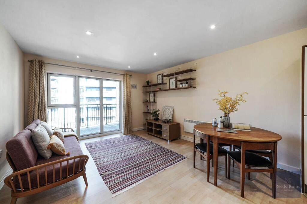 Main image of property: Kennington Road, London, SE11