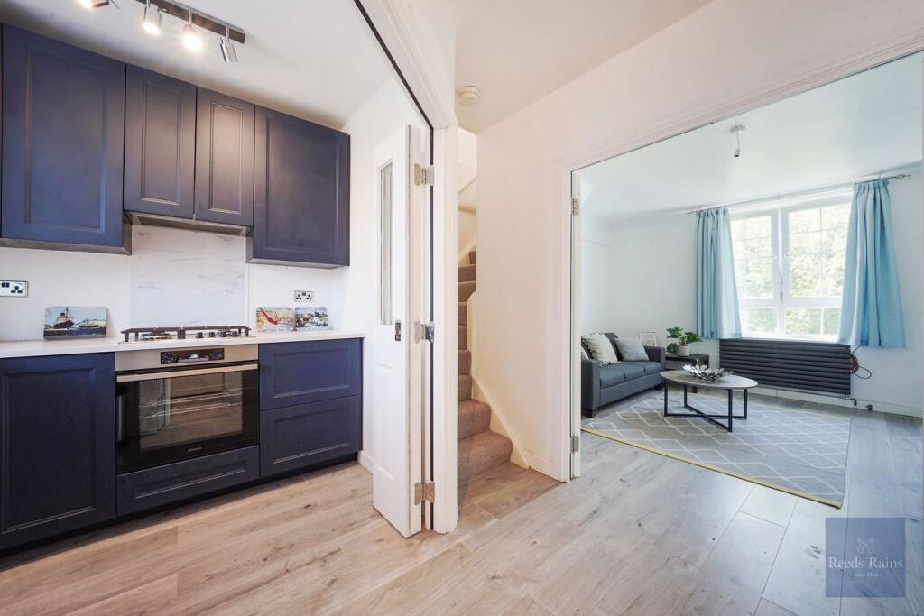 Main image of property: Pardoner Street, London, SE1