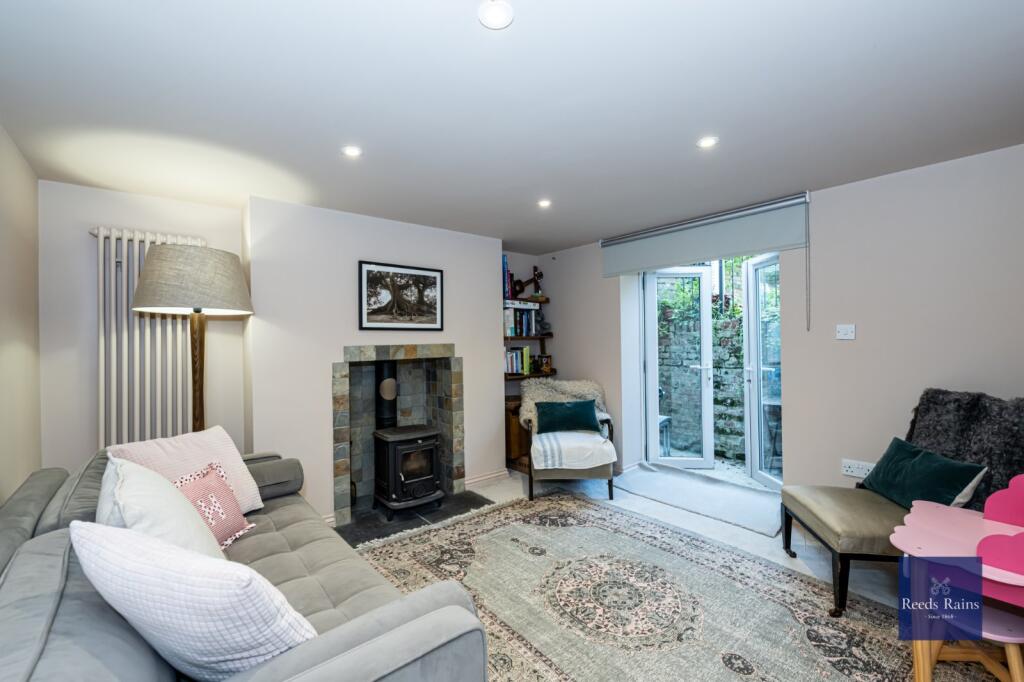 Main image of property: Russell Grove, London, SW9
