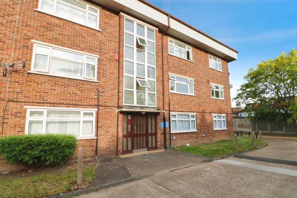 Main image of property: Hatfield Close, Ilford, IG6