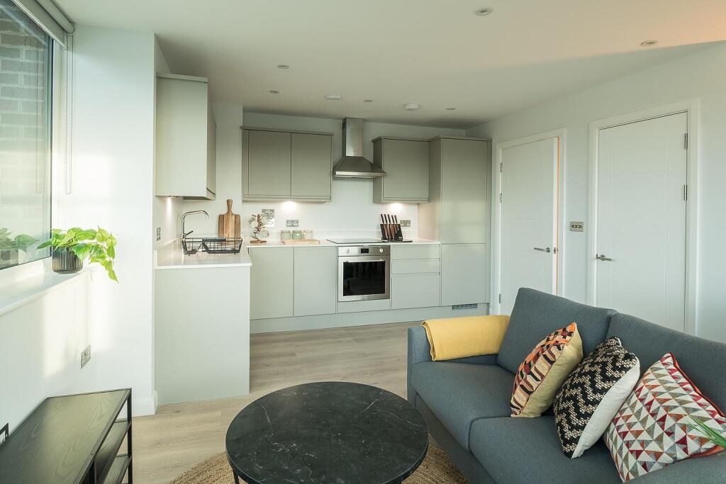 Main image of property: Marlowes, Hemel Hempstead