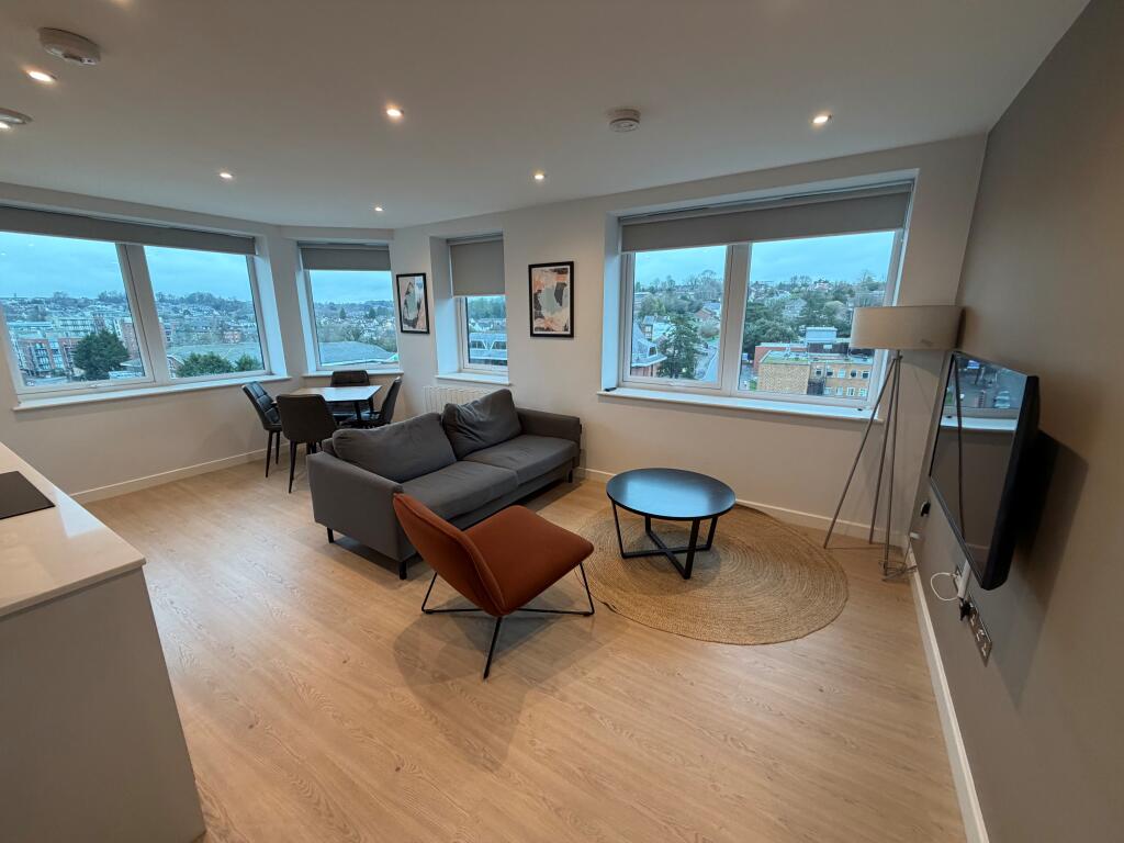 Main image of property: Marlowes, HEMEL HEMPSTEAD