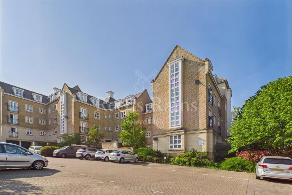 Main image of property: Sandpiper Close, Greenhithe, Kent, DA9