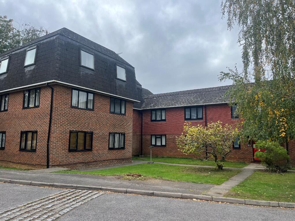 Main image of property: Badgers Cross, Portsmouth Road, Godalming, Surrey, GU8