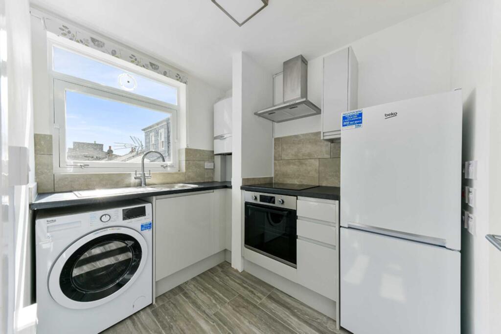 Main image of property: West Park, Ealing Broadway