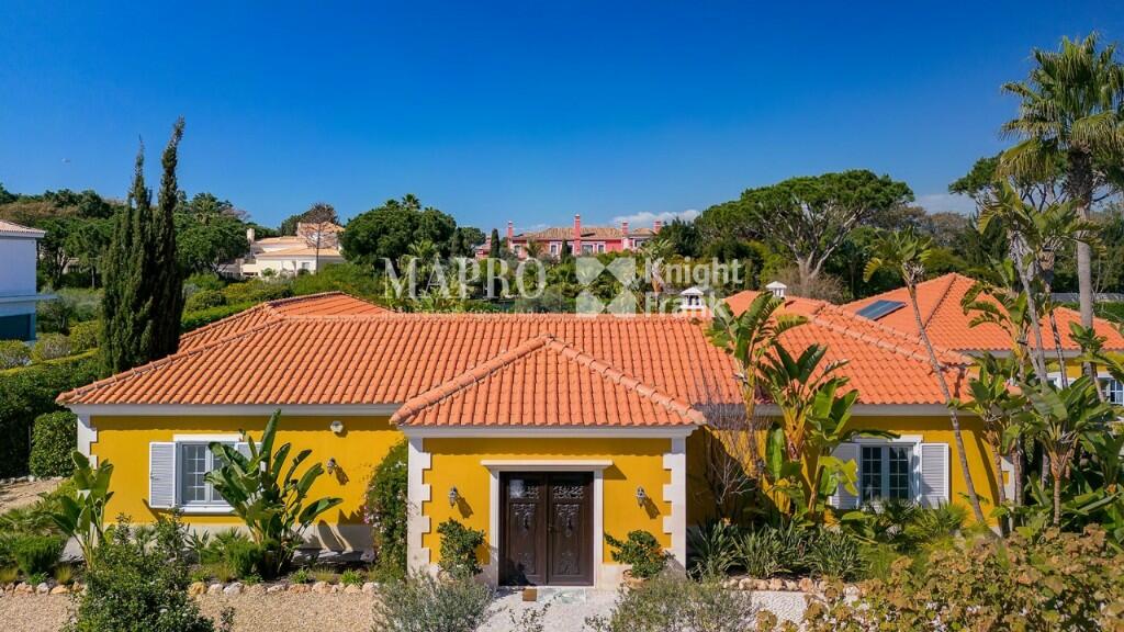 5 bedroom villa for sale in Quinta Do Lago, Algarve, Portugal