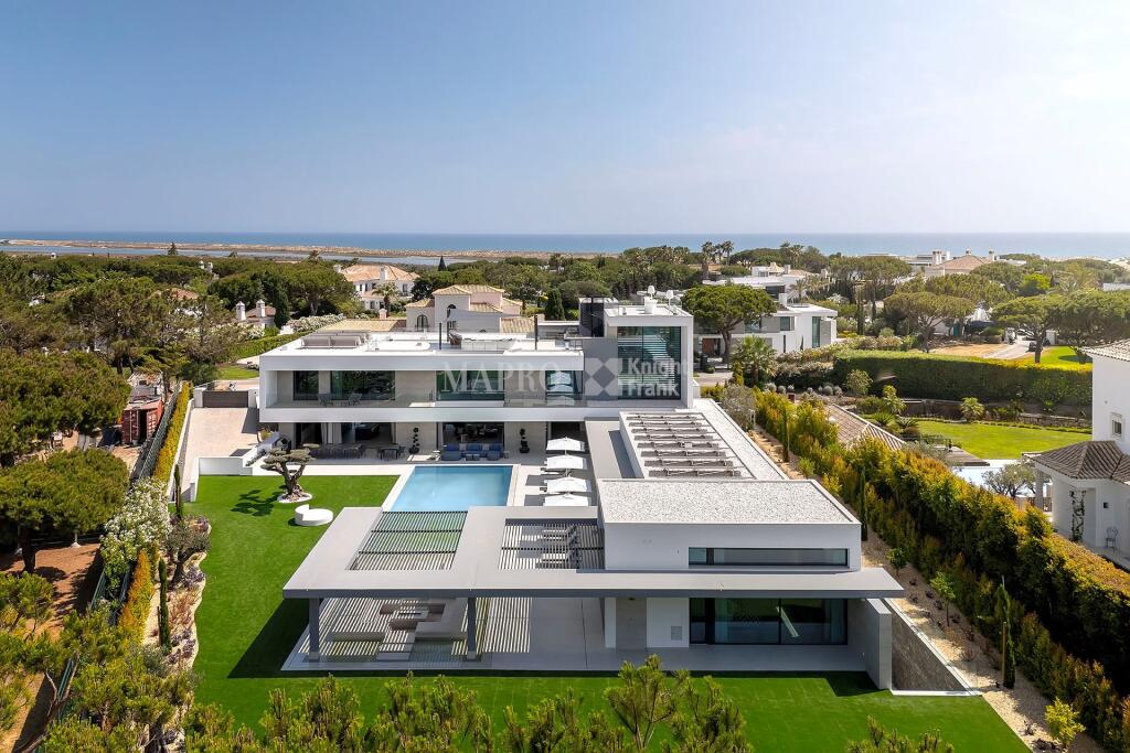 Main image of property: Algarve, Quinta Do Lago