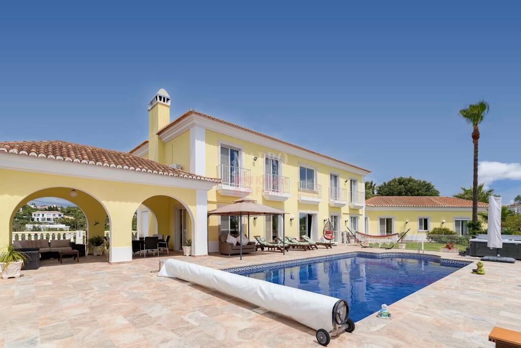 Main image of property: Algarve, Almancil