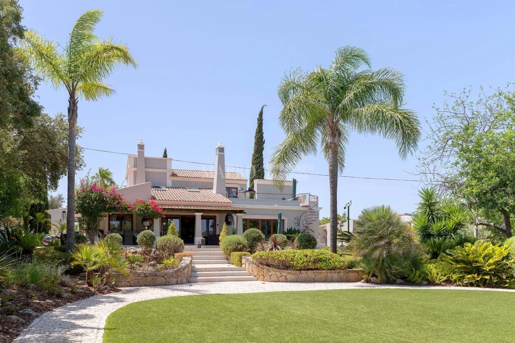 Main image of property: Algarve, Santa Bárbara de Nexe
