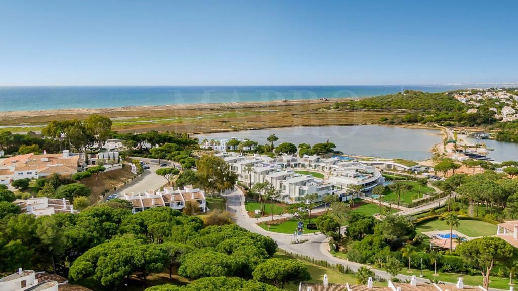 1 bedroom apartment for sale in Quinta Do Lago, Algarve
