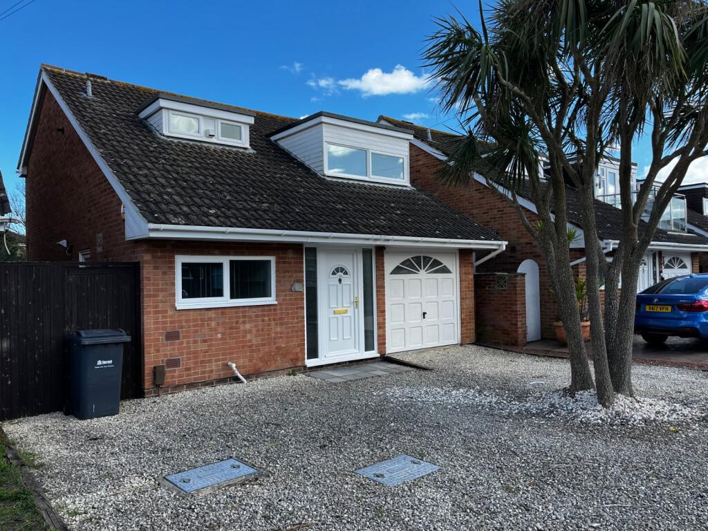 Main image of property: Itchenor Road, Hayling Island, Hampshire, PO11