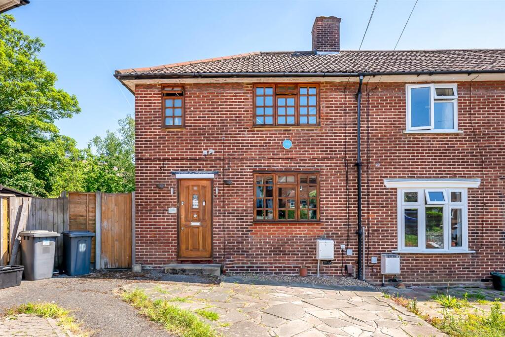 Main image of property: Prestbury Square, London