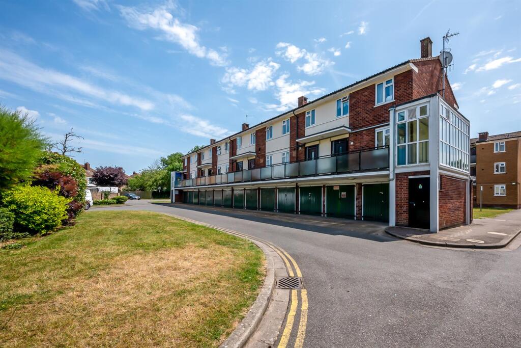 Main image of property: Chinbrook Road, Grove Park, London