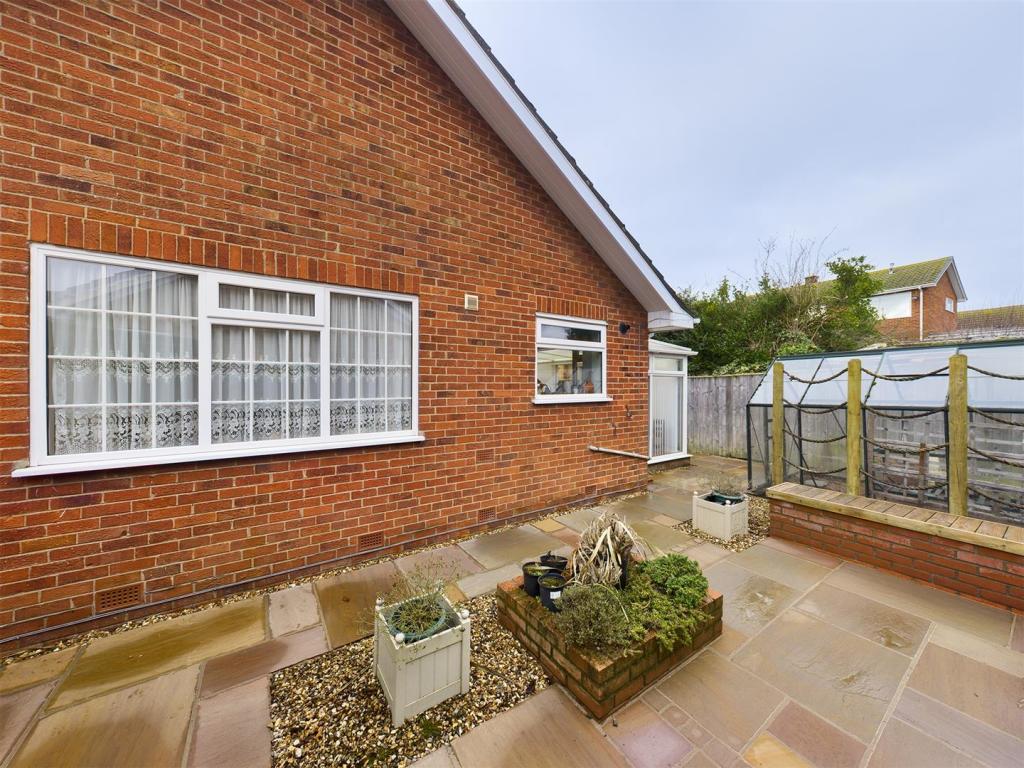 3 bedroom detached bungalow for sale in Viking Road, Bridlington, YO16