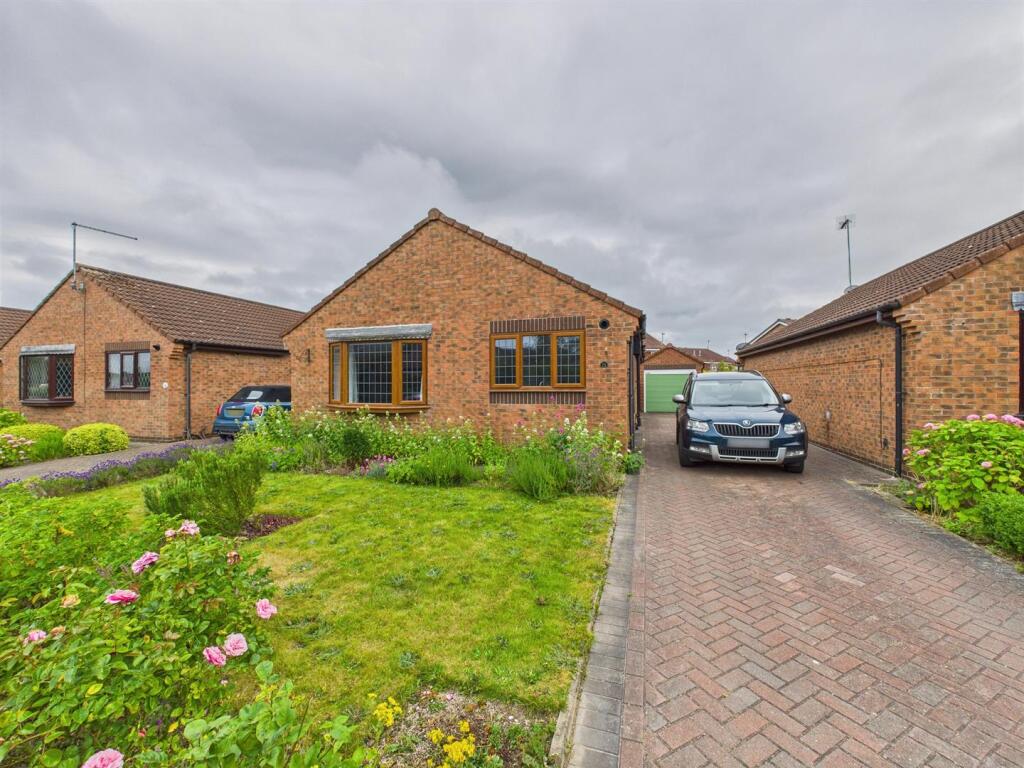 Main image of property: Avocet Way, Bridlington