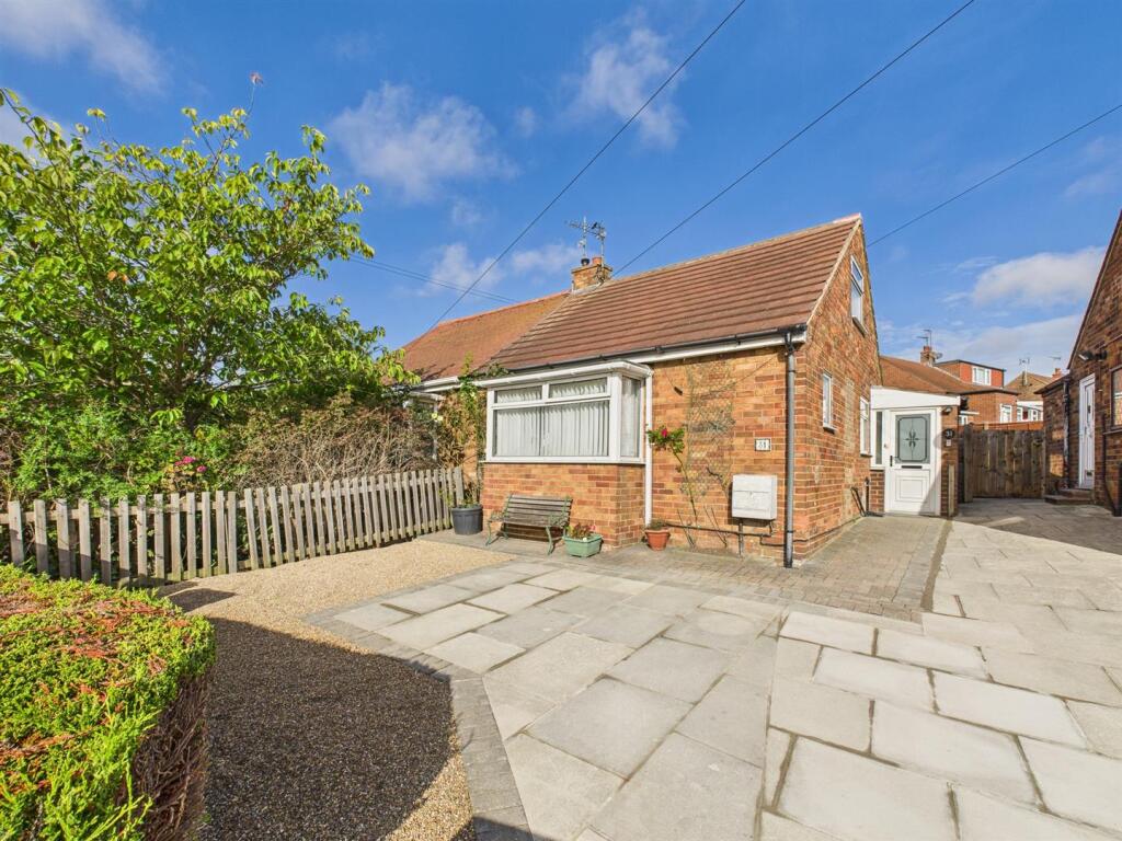 Main image of property: Bempton Oval, Bridlington