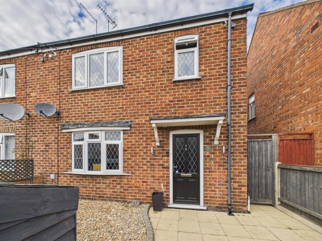 Main image of property: Applegarth Lane, Bridlington