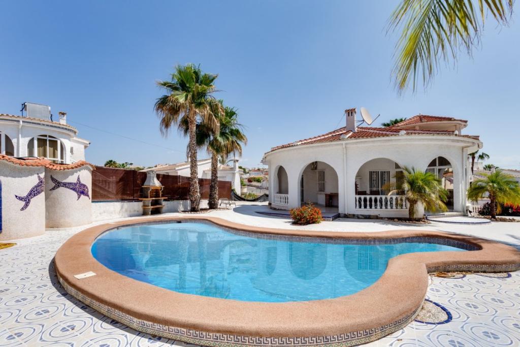 4 bedroom villa for sale in Ciudad Quesada, Spain