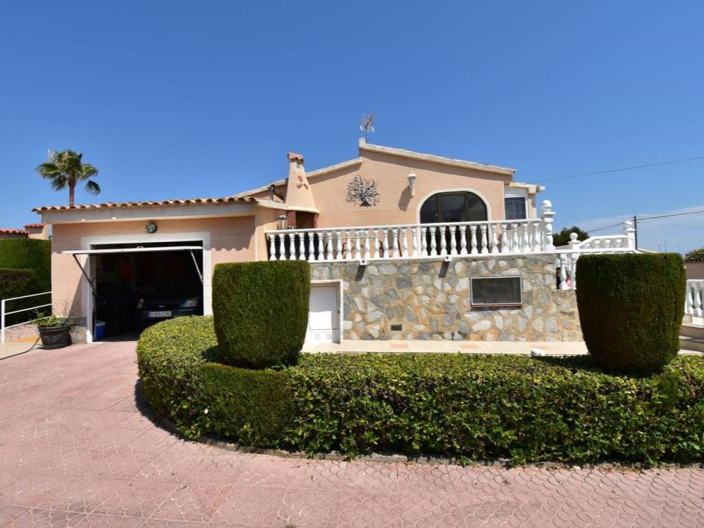 5 bedroom villa for sale in Ciudad Quesada, Spain