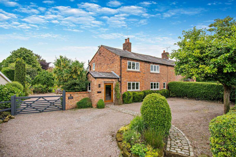 3 bedroom semidetached house for sale in Burton, Nr Tarporley, CW6