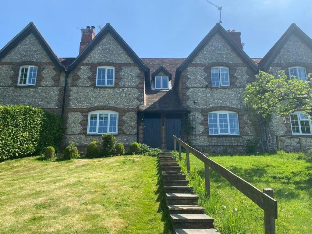 Main image of property: 6 Sages Lane