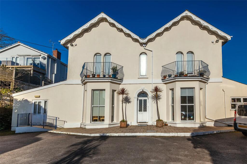 2 bedroom apartment for sale in Church Road, Dartmouth, Devon, TQ6