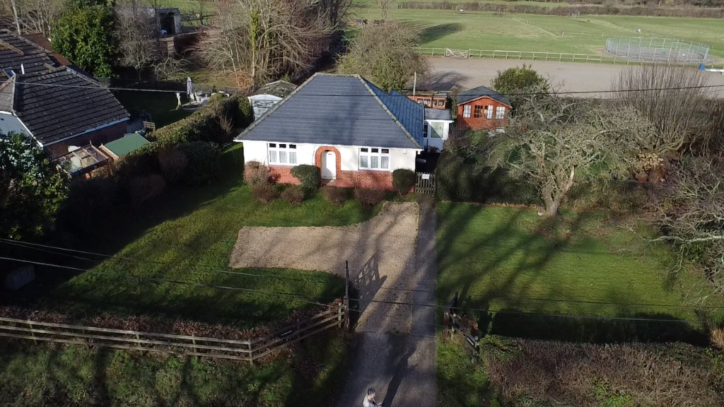 2 bedroom detached bungalow for sale in BH21 HOLT, Wimborne , BH21
