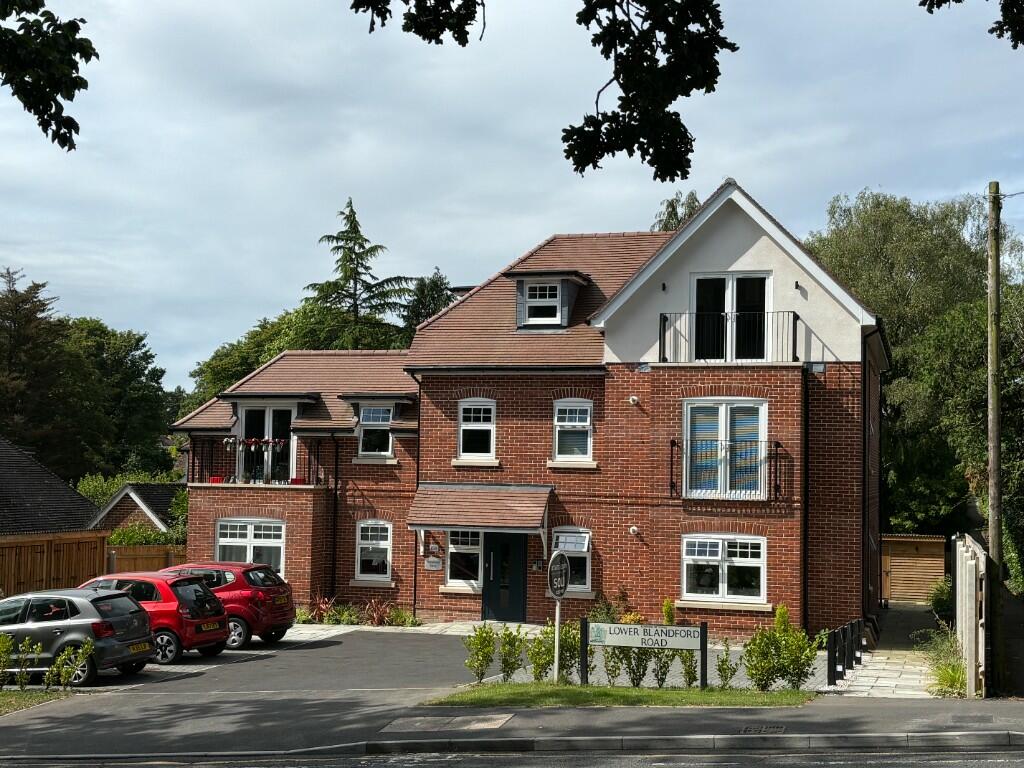 Main image of property: BH18 WOODLAND VIEW, Broadstone 