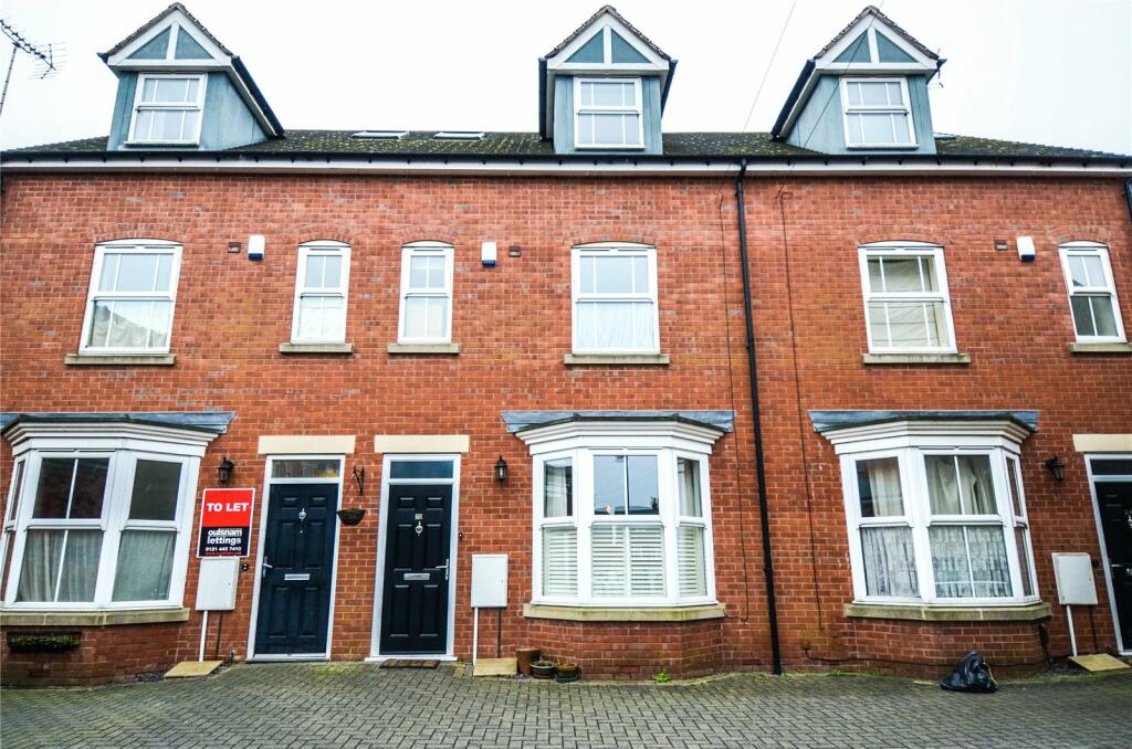 4 bedroom terraced house for rent in Florence Road, Kings Heath, Birmingham, West Midlands, B14