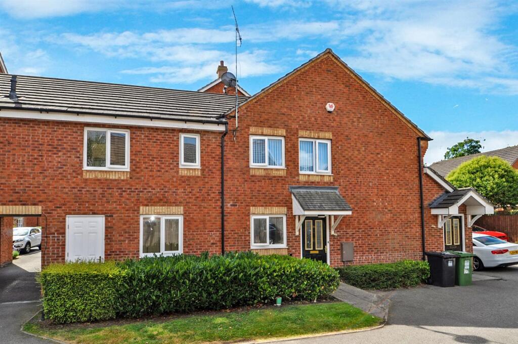 Main image of property: Pitchcombe Close, Redditch, Worcestershire, B98