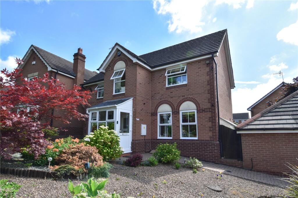 Main image of property: Bredon Road, Bromsgrove, Worcestershire, B61