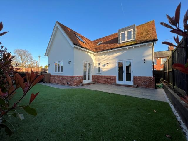 Main image of property: The Square, CM4