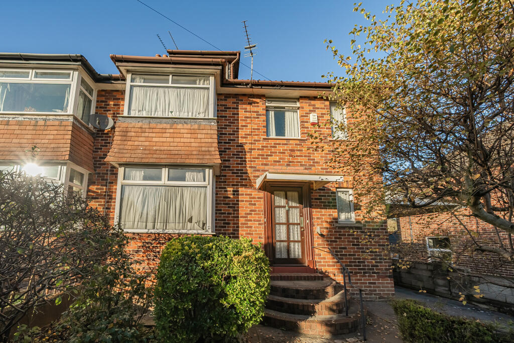Additional property image - Westbury Lane, Coombe Dingle, Bristol, BS9