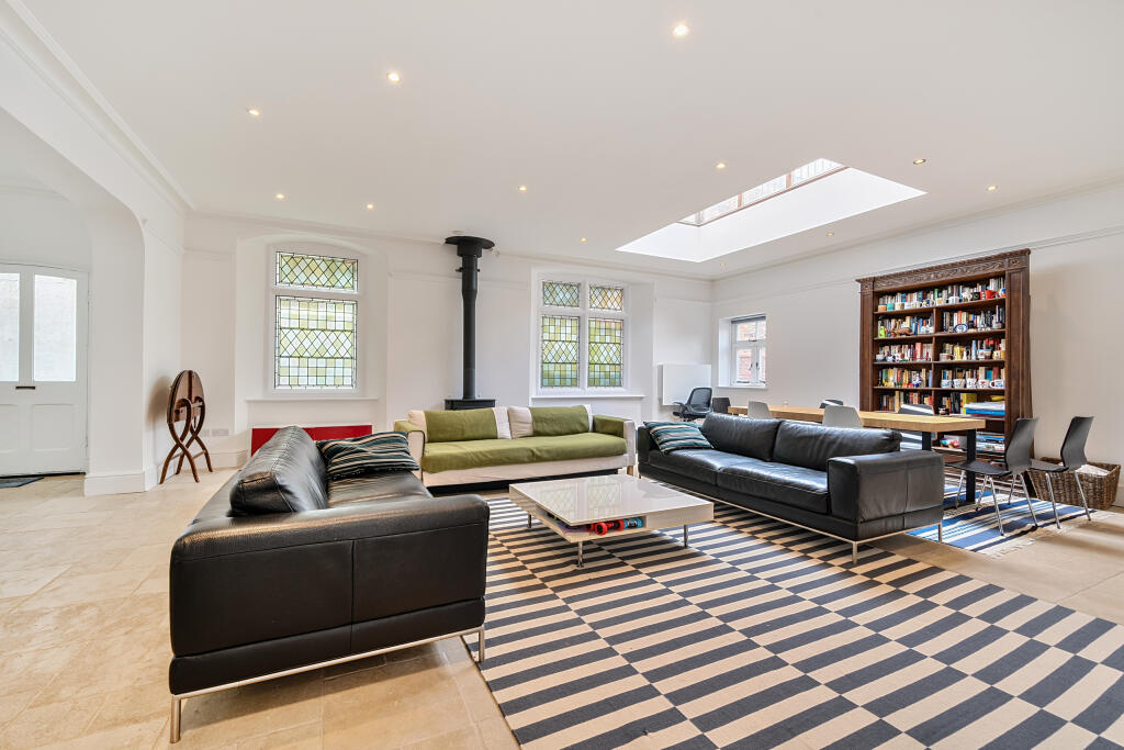 Main image of property: The Cloisters, Cranbrook Road, Bristol, BS6