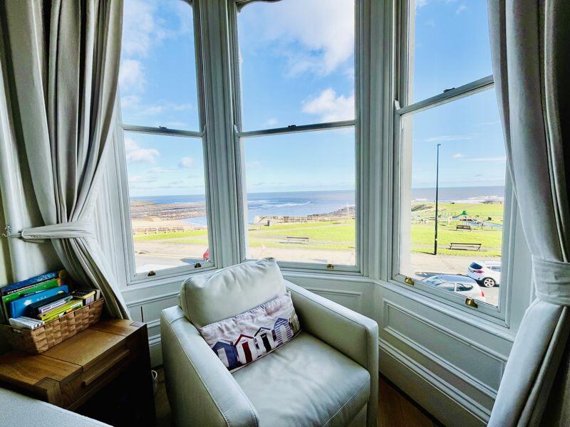 2 bedroom flat for sale in Beverley Terrace, Cullercoats, NE30