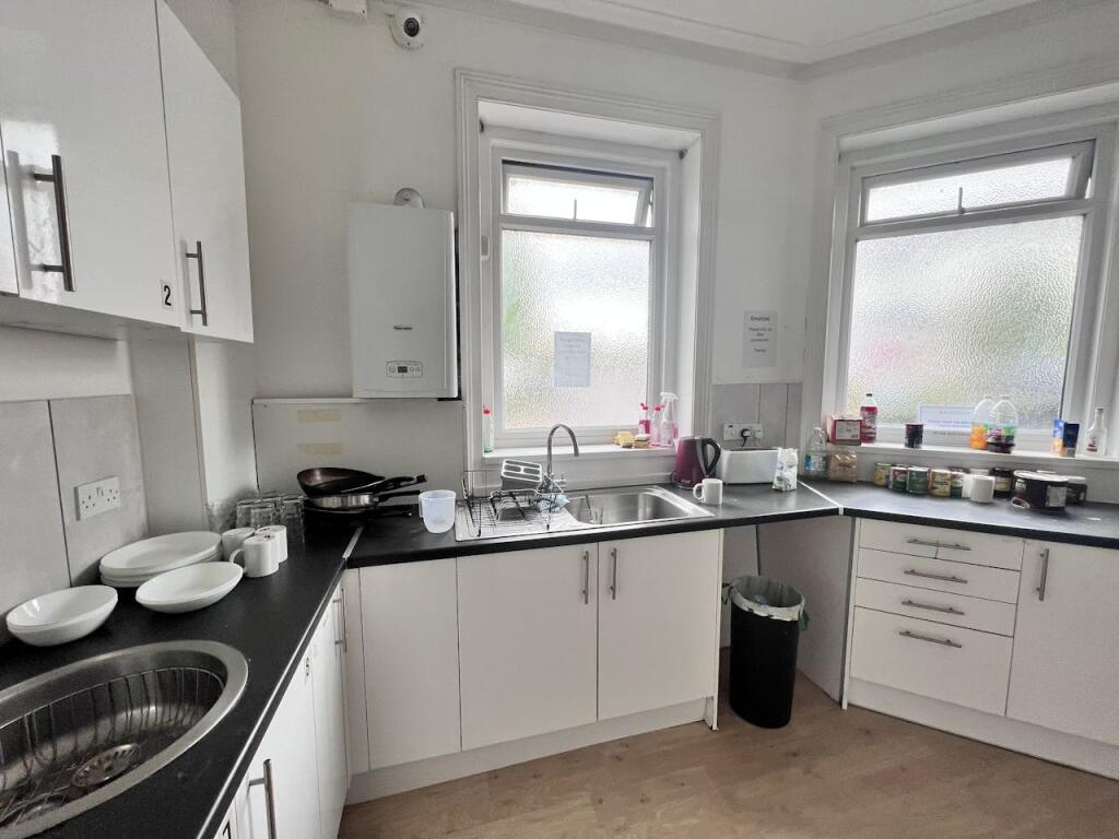 Additional property image - Sunrose, 2 Gardens View, Bournemouth, BH1 3QA