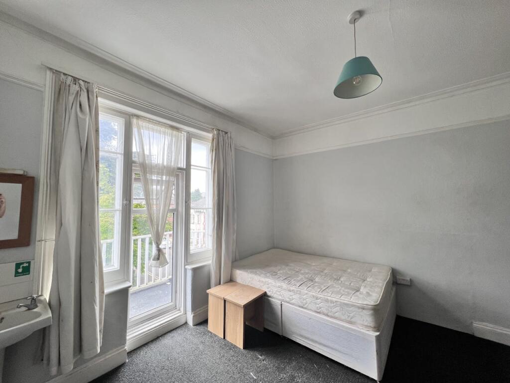 Additional property image - Sunrose, 2 Gardens View, Bournemouth, BH1 3QA