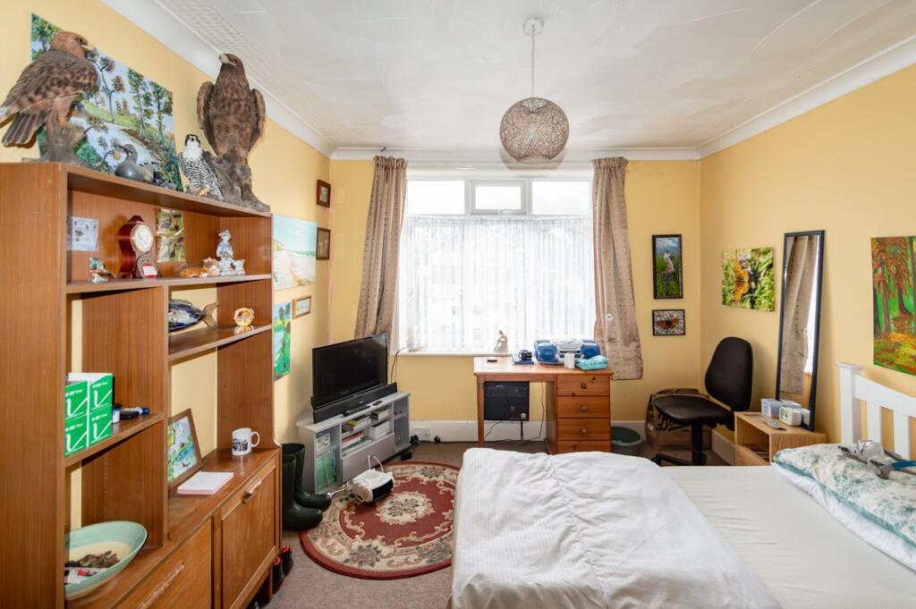 Additional property image - Swanston Parade, 56-60 The Grove, Christchurch, BH23 2HB
